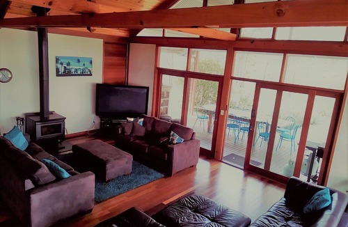 Lambs Valley House | Eaglemont Country Retreat