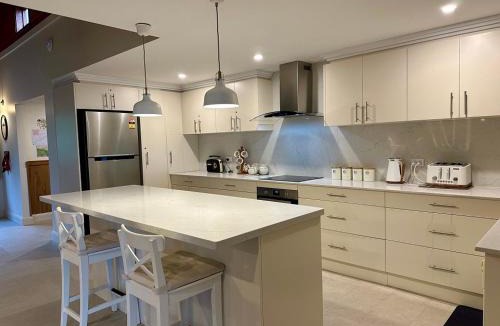 Vacy Cabin | Eagles Eyrie Spa Lodge