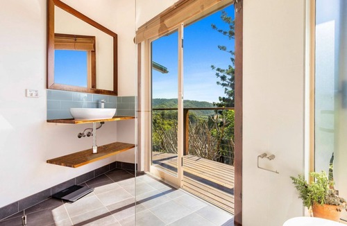 Main Arm Villa | Eagles Nest - best views in Byron