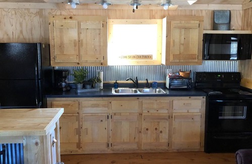 Westphalia Cabin | Eagles Nest Camping Bee Hunter Cabin