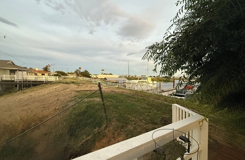 Bethel Island House | Eagles Nest Cozy Delta Oasis