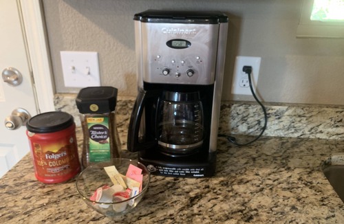 Clarksville Apartment | Eagles nest D near UOfO