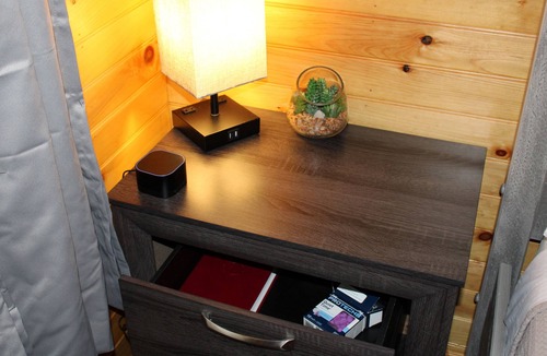 Wynne Cabin | Eagles Nest, Tiny Home at Tiny Acres