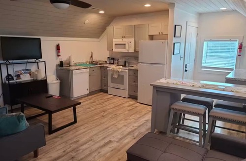 Eddyville Apartment | Eagles Nest