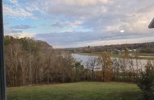 Eddyville Apartment | Eagles Nest