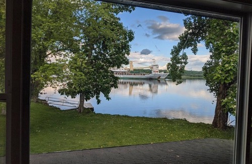 Coxsackie Apartment | Eagles Perch on the Hudson River