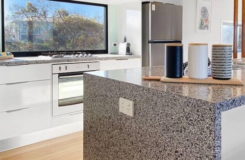 San Remo House | Eagles Watch - Ocean Views