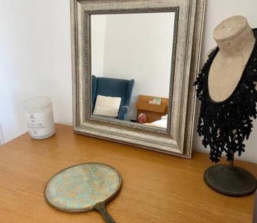 Ealing Common Apartment | Ealing Broadway bright flat