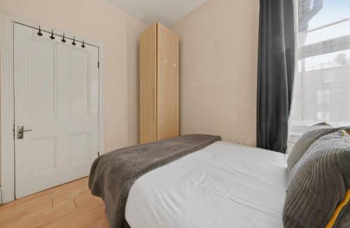 Ealing Apartment | Ealing Hububb Stay