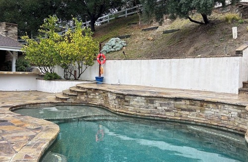 Newhall House | Eareckson Tada House