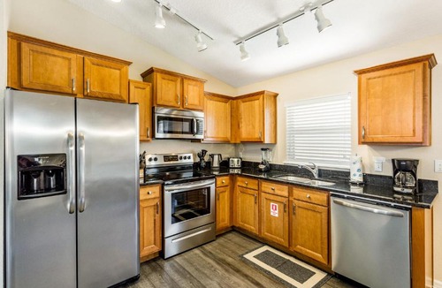 Sandy Ridge House | Earlmont Ridge