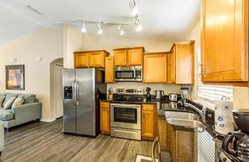 Sandy Ridge House | Earlmont Ridge