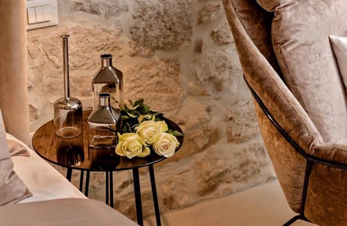Old Town Hotel | Early booking 25% off