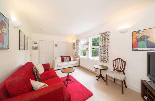 Comrie Cottage | Earnside Cottage, with charming riverside views