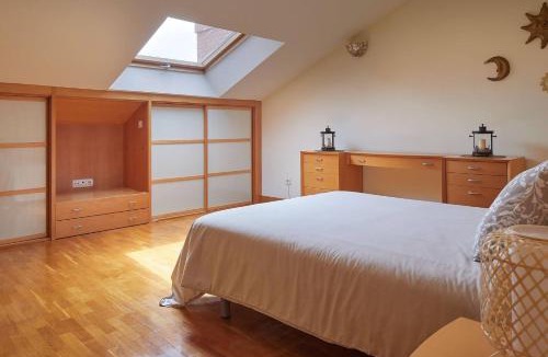 Zarautz Apartment | EARRA - Salbide Duplex - Garaje, 7 min de la playa