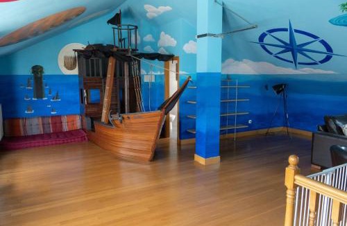 Zarautz Villa | EARRA - Villa Eki - 2 garajes, playa a 7 min a pie