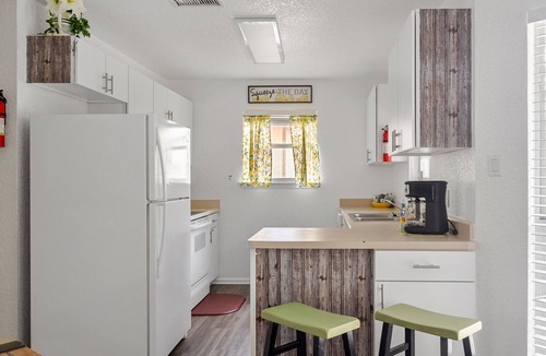 New Braunfels Ski Chalet | Earth Haus LITE