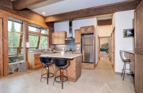 Gallatin Gateway House | Earthship Home in Big Sky