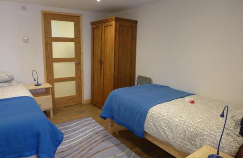 Dundon House | EarthSpirit