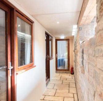 Dundon House | EarthSpirit