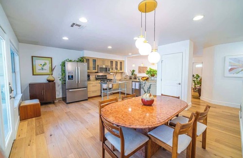 Blackshear-Prospect Hill House | East Austin Gem | Walk to Food & Fun