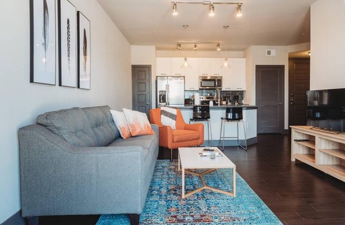 Chestnut Apartment | East Austin | Hip 1BD/1BA Apartment