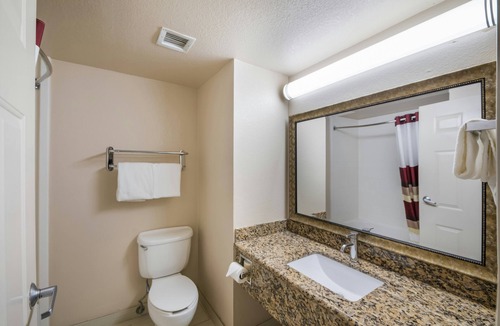 Manor Hotel | East Austin Hotel Accommodation with Free Parking Near Downtown