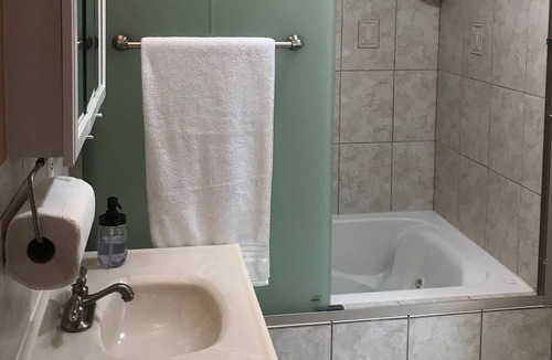 El Sobrante House | East Bay Hilltop Green