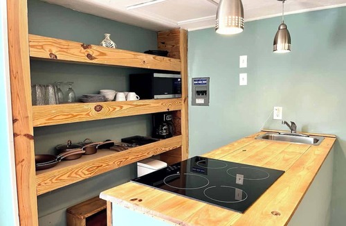 Fairfield Cottage | East Carolina Cabin - Pet Friendly