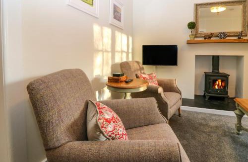 Cupar House | East Cottage - Tarvit