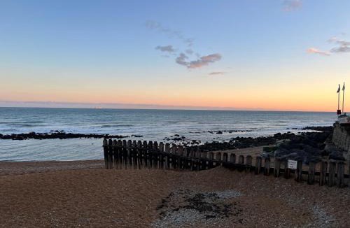 Bonchurch House | East Dene Estate