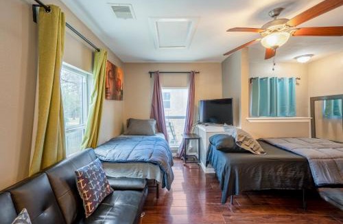 Greater East End Apartment | East Downtown Bungalow