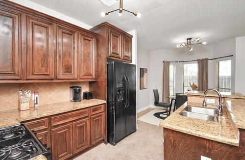 Northside House | East Downtown House - 3 BR/2.5BA