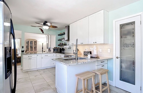Fort Myers House | East Facing Heated Pool, Deep-Water Dock, Kayaks: Boats N Breezes