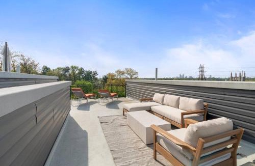 East Falls House | East Falls GEM - Deck Parking