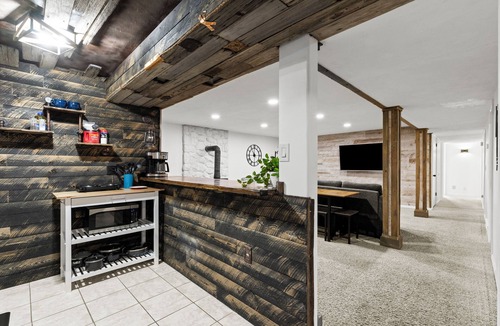 Farmington House | East Farmington Hideaway