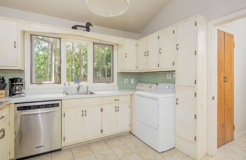 Springs Cottage | East Hampton Harbor Cottage