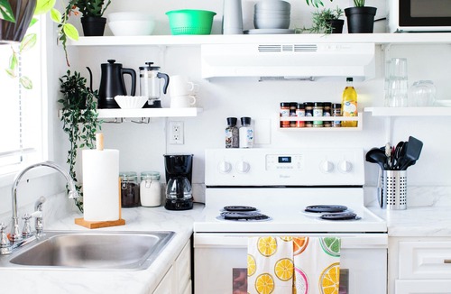 East Hill Apartment | East Hill Beachside Oasis | Walk to Everything