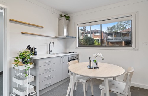 East Hills House | East Hills Waterfront Bliss