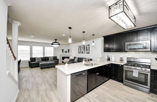Northeast Houston House | East Houston House with Pool near Downtown