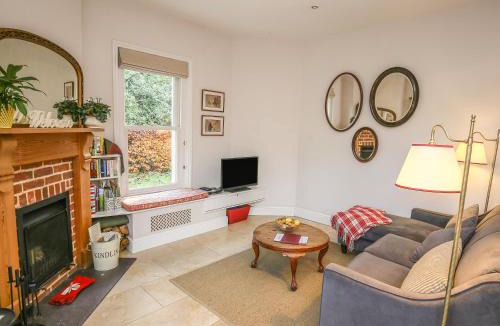 New Forest District House | East Lodge