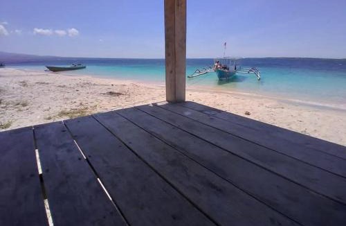 Labuhan Lombok House | East Lombok Dive Hotel - Rooms on the beach with seaview