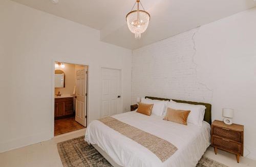 Madison Apartment | East Main Lofts