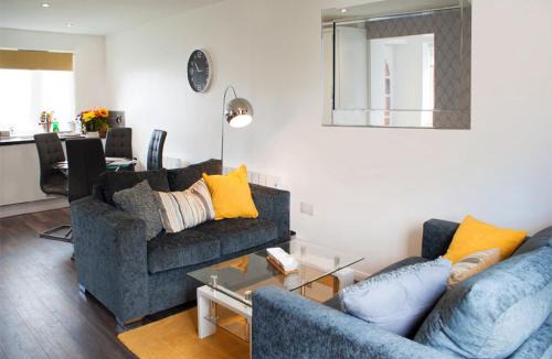 Thrapston House | East Midland House