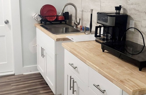 Ampere Apartment | East Orange Haven