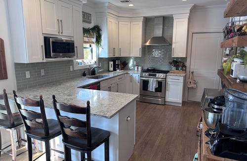 East Quogue House | East Quogue dream with outdoor turf, sport court and more