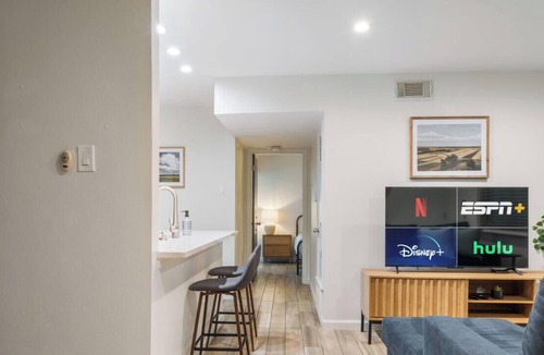 Greater South River City Condo | East Side #212 xxxxxxx
