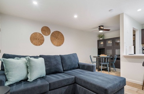 Greater South River City Condo | East Side #212 xxxxxxx