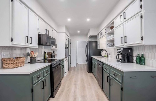 Wichita House | East Side Emerald - Incredible Location! Pool Table, Fire Pit, 2K