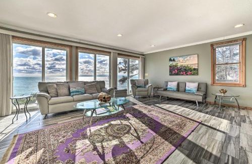 East Tawas House | East Tawas Home w/Patio, Lake Huron On-Site